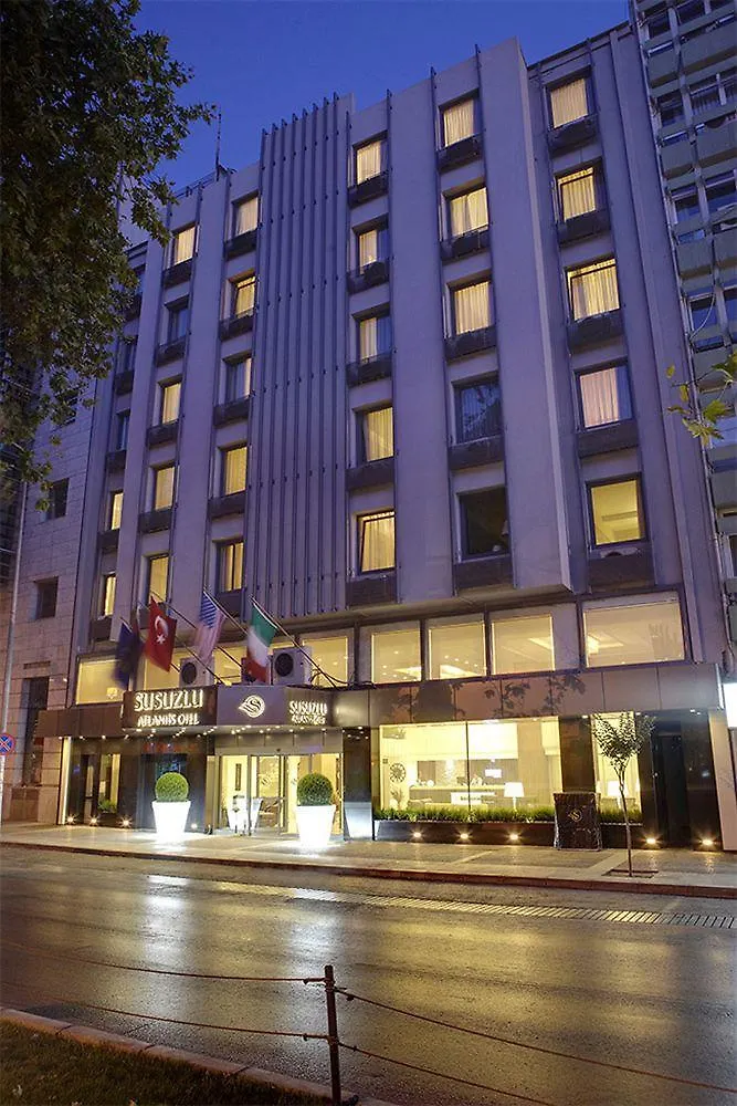 Susuzlu Atlantis Hotel İzmir