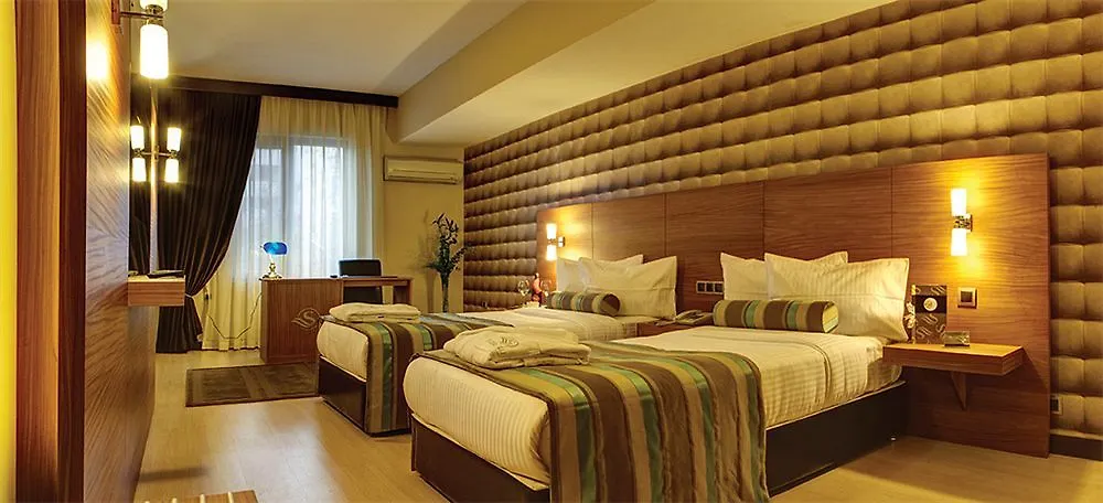 Susuzlu Atlantis Hotel İzmir